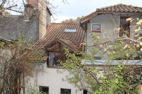 Maison de ville XVIIe avec jardin-boutique