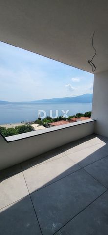 Location: Primorsko-goranska županija, Rijeka, Kantrida. RIJEKA, KANTRIDA - luxury quality new building 2S+DB - S5. We offer an exclusive new building in Kantrida, located on the ground floor, with a spacious open view and an ideal layout. Apartment ...