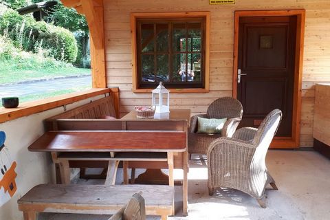 The accommodations in the small holiday park Reinskopf come in three different types: a 2 person ground floor apartment (DE-54614-05), a 4 person apartment on the first floor (DE-54614-06) and a 6 person detached chalet (DE-54614-04 and DE-54614-09)....