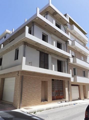 For sale a three-story unfinished apartment of  269 sq.m. in Pirgos, Peloponnese. The apartment is located on the 1st – 2nd – 3rd, 3 bedrooms, construction ’97, Apartment building with 3 floors, year of construction 1997, externally completed (see ph...