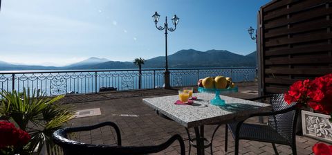 You will find this apartment on a beautiful, small-scaled holiday site right at Lake Maggiore. The holiday site exists of 15 modern apartments overlooking the lake and it’s ideal for a family holiday. Guests of this site have use of a beautiful priva...