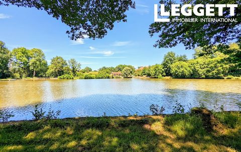 A13789 - Amazing opportunity to own this carp fishing lake with a newly renovated 2 bedroom owner's home plus a house for anglers. Close to the town of Nexon and within 30 mns of Limoges airport. Information about risks to which this property is expo...