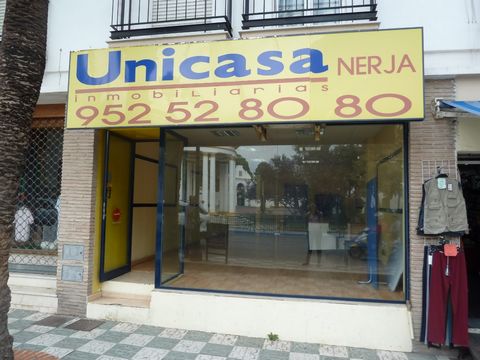 Commercial shop front premises on one of Nerja´s busiest streets. Rental with purchase option also available.
