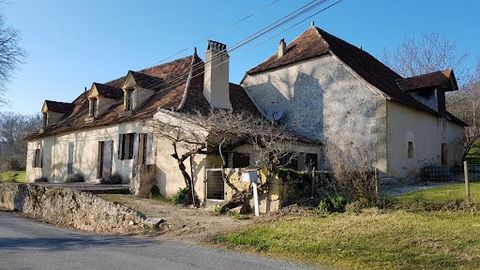 EXCLUSIVE. Investor Special. 15 minutes from BERGERAC, in the commune of Saint Sauveur 24520, occupied life annuity 1 head, 79 years old. Bouquet 99000 euros and annuity of 1100 euros. Fees paid by the seller. Beautiful restored Perigord house with i...