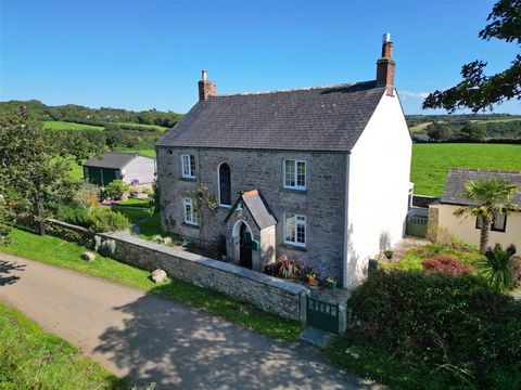 This sought after village of Blisland, with its ancient Norman Church is set just below the western edge of Bodmin Moor and is known for its great charm and beauty, being one of very few villages set around a traditional village green. Blisland is we...