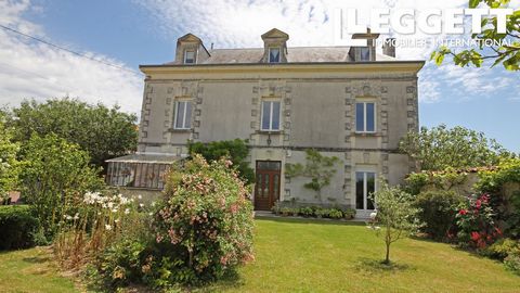 A16393 - In a quiet countryside location between Richelieu, Loudun and Chinon sits this stunning property in ready-to-move condition. Surrounded by agricultural crop-land, the buildings sit in a plot of just over half a hectare of well maintained gar...