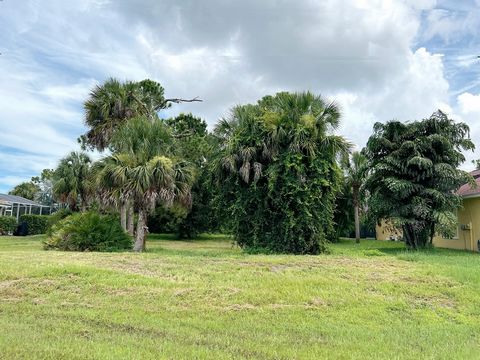 Seize the Opportunity: Your Dream Home Awaits! Nestled within the Long Meadow area of Rotonda West, this vacant lot is your canvas to create the lifestyle you've always envisioned. Welcome to a piece of paradise, where Florida iving meets natural bea...
