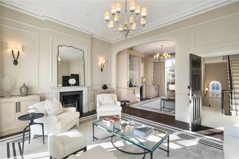 Drawing together true craftsmanship with artisan detailing, this newly modernised and truly outstanding turnkey Grade 2 listed terraced freehold townhouse is quietly positioned on one of Belgravia’s favourite garden squares.
