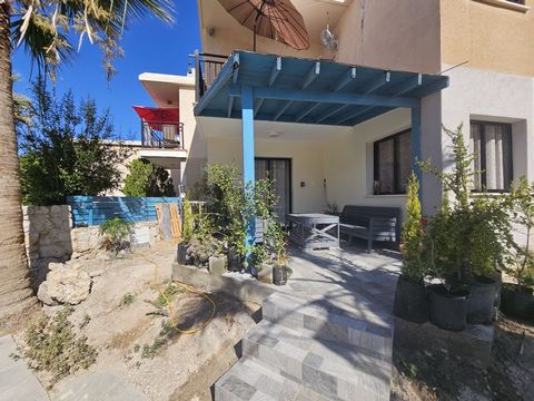 One Bedroom Ground Floor Apartment For Sale in Tombs of The Kings, Paphos, Cyprus with Title Deeds This lovely ground floor apartment is located on a very popular area in Paphos, Tombs of the Kings, a superb choice for real estate investment. It has ...