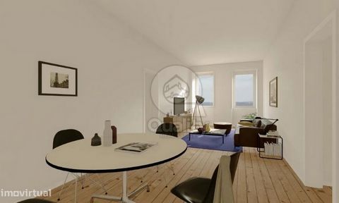 We present a 3 bedroom apartment with patio, new construction in the center of Barreiro in the historic area with good finishes and fully equipped, with parking space and the possibility of having a storage room, with completion scheduled for 2024. I...