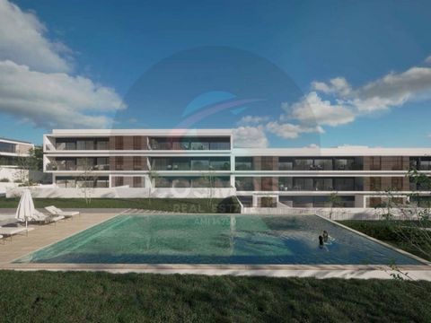 Apartamento T3+1, em fase de construção, localizado em Gondomar. Equipado com instalação de Ar Condicionado e pré-instalação de Sistema de Som Dolby Surround nos quartos e sala; Estores Elétricos em alumínio; Projetores de Led; Soalho flutuante AC5 e...