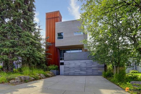 Urban, einzigartig und aufregend, auf der Südseite des Delaney Parks gelegen, verfügt dieses unverwechselbare, zeitgenössische architektonische Haus über eine nach Westen ausgerichtete Dachterrasse mit Blick auf das Cook Inlet, die Chugach Mtns und d...