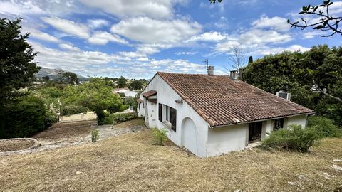 LA PENNE SUR HUVEAUNE, MAISON DE 104M&#178; SUR TERRAIN DE 725M AVEC SOUS SOL ET GARAGE DOUBLE !