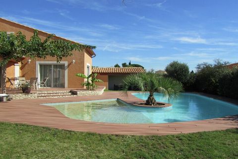 The 3-bedroom luxury villa in Rodilhan can house 6 people, making it well-suited for a large family. A private and heated swimming pool is at your disposal for cooling off in the warm weather and a garden to enjoy the greenery. The town centre is 600...