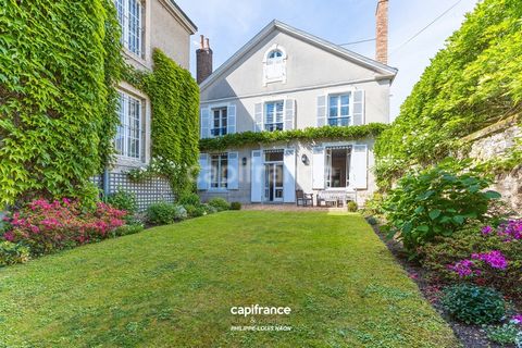 SPLENDIDE MAISON BOURGEOISE AVEC JARDIN EN CENTRE-VILLE DU MANS