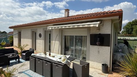 Soues, près de Tarbes, maison récente de plain pied trois chambres sur 475M2 de terrain