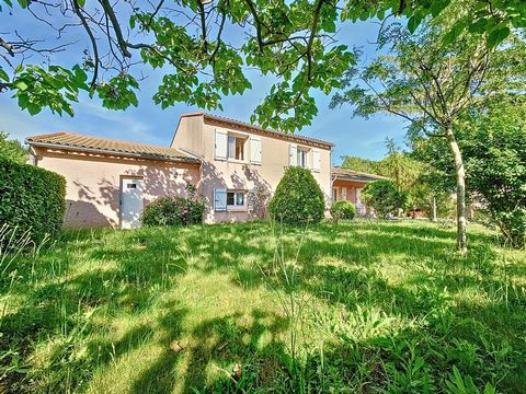 Maison spacieuse avec appartement indépendant – Villeneuve-la-Comptal