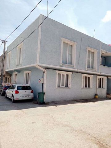 2-storey detached building for sale in Nilüfer Yolçatı Neighborhood, Bursa Location: It is a property in Bursa Nilüfer Yolçatı Neighborhood, within a residential area, attracting attention with its ease of transportation and close to the environment....