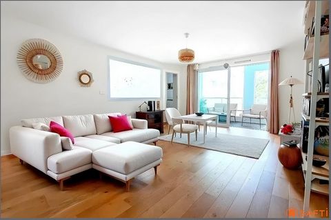 Appartement T3 avec terrasse et parking - St Joseph de Porterie