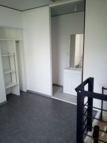 photo no. 2