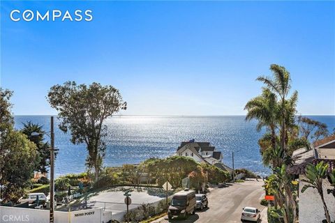 Welcome to your dream condo at 240 Moss St #4, Laguna Beach – a luxurious oasis meticulously redesigned by the acclaimed Jess Jones Design Group. This single-level, furnished home is seamlessly woven into the heart of Laguna Beach's vibrant village, ...