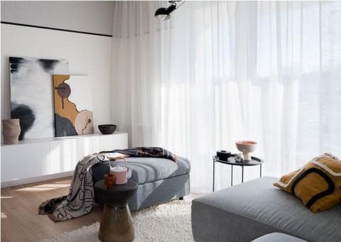 Burton-Upon-Trent, United Kingdom CROWN WORKS – Luxury Living with Premium Returns Introducing Crown Works —an exclusive collection of high-spec apartments in the historic heart of Burton-Upon-Trent. Combining timeless character with modern comfort, ...