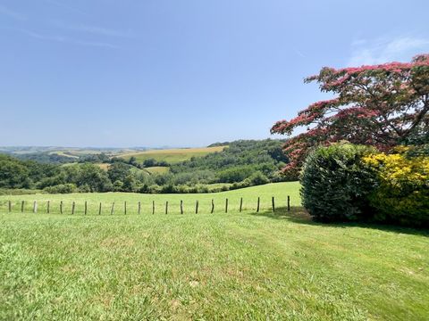 BRISCOUS Villa dException avec Vue Panoramique sur les Pyrénées À 10 min de Bayonne