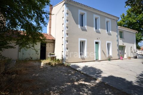 Maison à vendre 6 pièces, 140 m² SENAS (13) jardin et garage