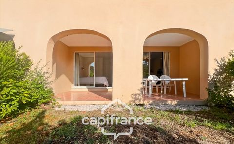 GOLF de PONT ROYAL appartement exceptionel de 54 m2 en rez de jardin, 3 chambres, 1 salle de bain , 1 salle d'eau, grande loggia, place de parking