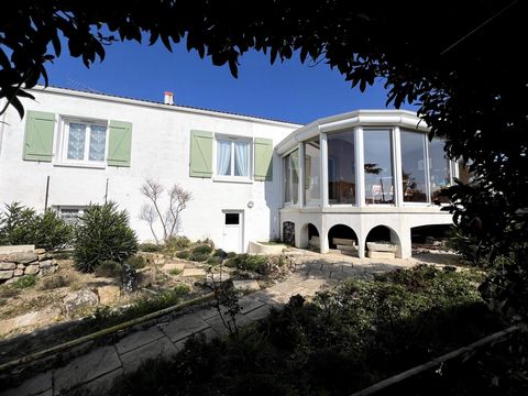 SPACIEUSE MAISON PROCHE PLAN D EAU