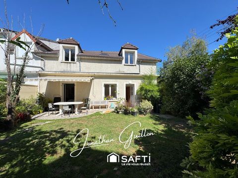 Maison de Ville avec Jardin