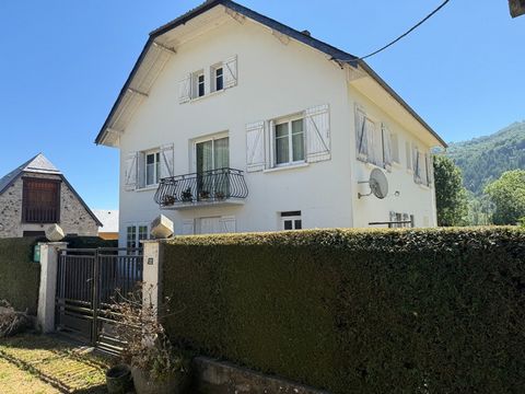 Villa avec 2 appartements en Val d'Azun
