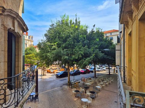 Emplacement Prime : Charmant Appartement 2 Chambres au Cur de Beziers  Place du Forum