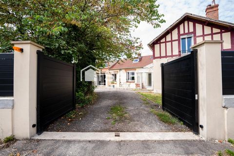 Charmante maison de bourg de 137m2 avec studio indépendant de 28m2