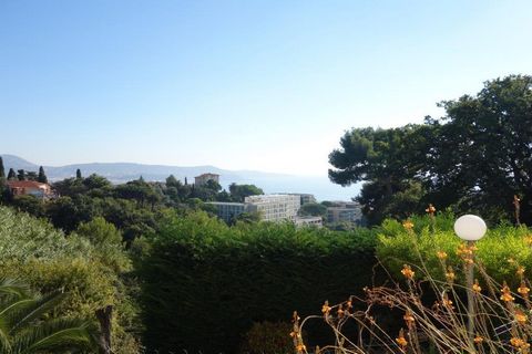 Apartment Stage Garden level, View Sea, position south west, General condition Excellent, Kitchen Installed, Heating Separate gas, Hot water Separate, Total surface area 79 m² Bedrooms 2, Bath 1, Shower 1, Toilet 1, Terrace 1, Garage 1, Car park 1, C...