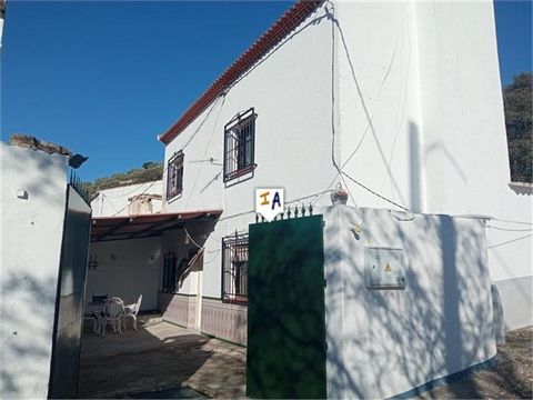 This furnished, ready to move into and update, 5 bedroom Cortijo with a 322m2 plot is located in a beautiful and typical Andalucian olive tree hillside position with countryside and mountain views. Situated near Huetor Tajar and Loja in the Granada p...
