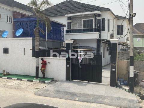 A beautiful exterior and interior finished 5 bedroom semidetached house located at Osapa London Estate, Lekki. It is being sold either as furnished or unfurnished depending on investor choice. It also come with a sit out lounge for relaxation.It is l...
