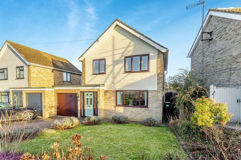 A detached family home in a sought after location which benefits from planning permission to extend the kitchen and add a a fourth bedroom and en-suite. Priced to reflect some minor updating required, the property comprises entrance hall, kitchen, su...
