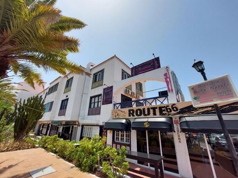 Local located on the first floor of the Tenir shopping center, in front of the Hotel Barceló Santiago, in the municipality of Puerto Santiago, Santiago del Teide. It has a constructed area of ONE HUNDRED TWENTY-SEVEN SQUARE METERS BUILT and two terra...