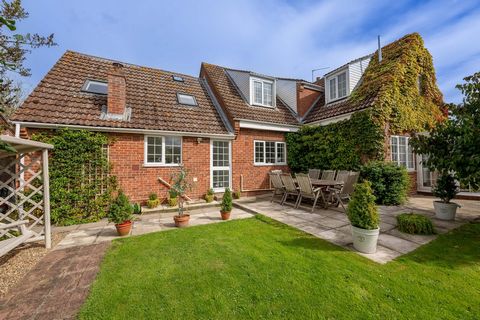 With a setting in the sought-after North Norfolk village of Hindringham between the towns of Holt and Fakenham and approximately five miles from the renowned North Norfolk Coast, Willow Tree Cottage is the ideal family home. Offering six bedrooms (th...