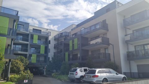 For all requests, contact Laure on ... or by email at ... Advertisement reference: LJ412 Special investors! In Blotzheim as a senior residence, we offer you this F2 apartment with a surface area of 41.46m2. The property consists of an entrance hall w...