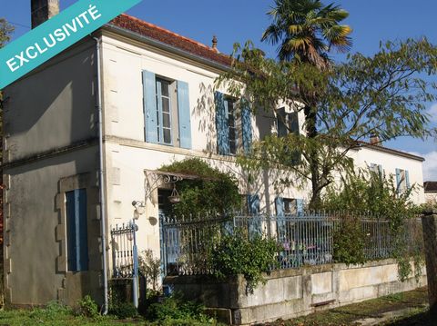 Less than 10 minutes from Burie, in a magnificent green setting, come and discover this real estate complex comprising two terraced houses of 106 and 108 m². The first consists of a kitchen open to the living room with wood stove, a living room with ...