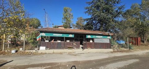 For sale cafe-aperitif within the industrial zone East, near the railway station. The property has an area of 293 sq.m. And it's on one floor. The premise is in a comfortable and lively place, suitable for a cafe, diner and more.
