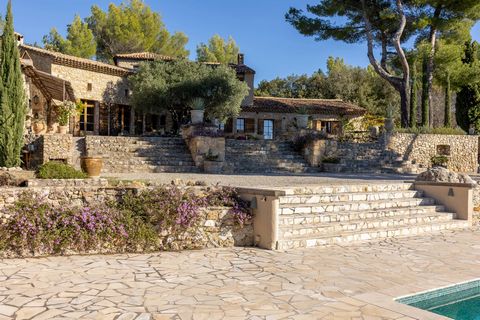 Nestled in a picturesque village of the Var countryside, this exceptional property represents a Provencal lifestyle combining natural majesty and architectural refinement. From the main road a private forest dirt road will lead you to a charming care...