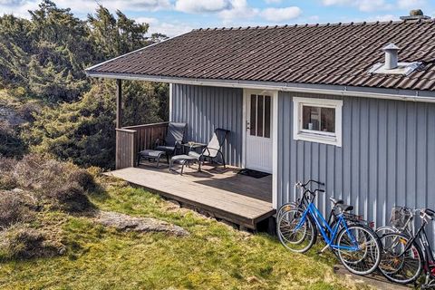 Willkommen im malerischen Fischerdorf Stocken, ganz im Westen der Insel Orust gelegen. Hier kann die Familie einen erholsamen Urlaub am Meer genießen! Mit nur 2 km zum gemütlichen Jachthafen und nur einem kurzen Spaziergang zum Badeufer ist dies ein ...