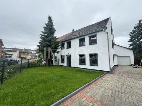 Two-family house in Sehnde center !! This luxurious and new two-family house is located in the best central location of Sehnde and convinces with its quiet and sunny surroundings. Ideal for families or as a multi-generational house, this property off...