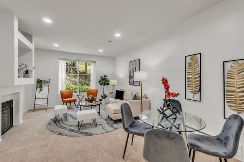 Discover the epitome of elegance in this two-bedroom, two-bath condo boasting two en-suite bathrooms for unparalleled privacy. Revel in the well-designed layout, complemented by two balconies that offer a perfect blend of indoor and outdoor living. W...