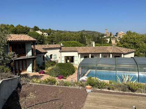 This property is in Montouliers, 24 km from Narbonne. With its tennis court, swimming pool, boules court its ample space, gite and its high quality fixtures and fittings this outstanding property offers a fantastic quality of living. There are beau...