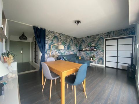 TRÈS BEL APPARTEMENT PROCHE DU TRAM ET DU PARC DU BOURRAN Venez visiter ce superbe appartement au sein d'une copropriété très prisée de Mérignac. Vous découvrirez une jolie pièce de vie, 3 belles chambres de 10, 12, 16 m2. Vous trouverez également un...