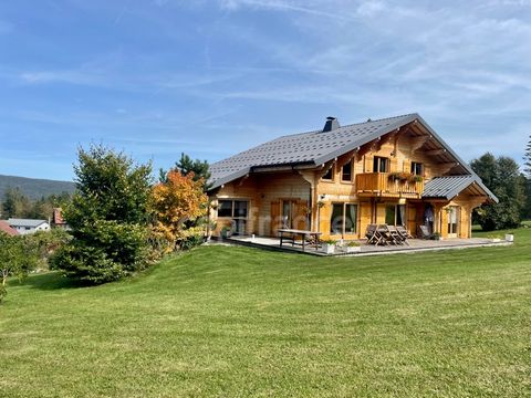 A VENDRE PREMANON - Chalet Lacroix 216m2 - Terrain 7'800m2